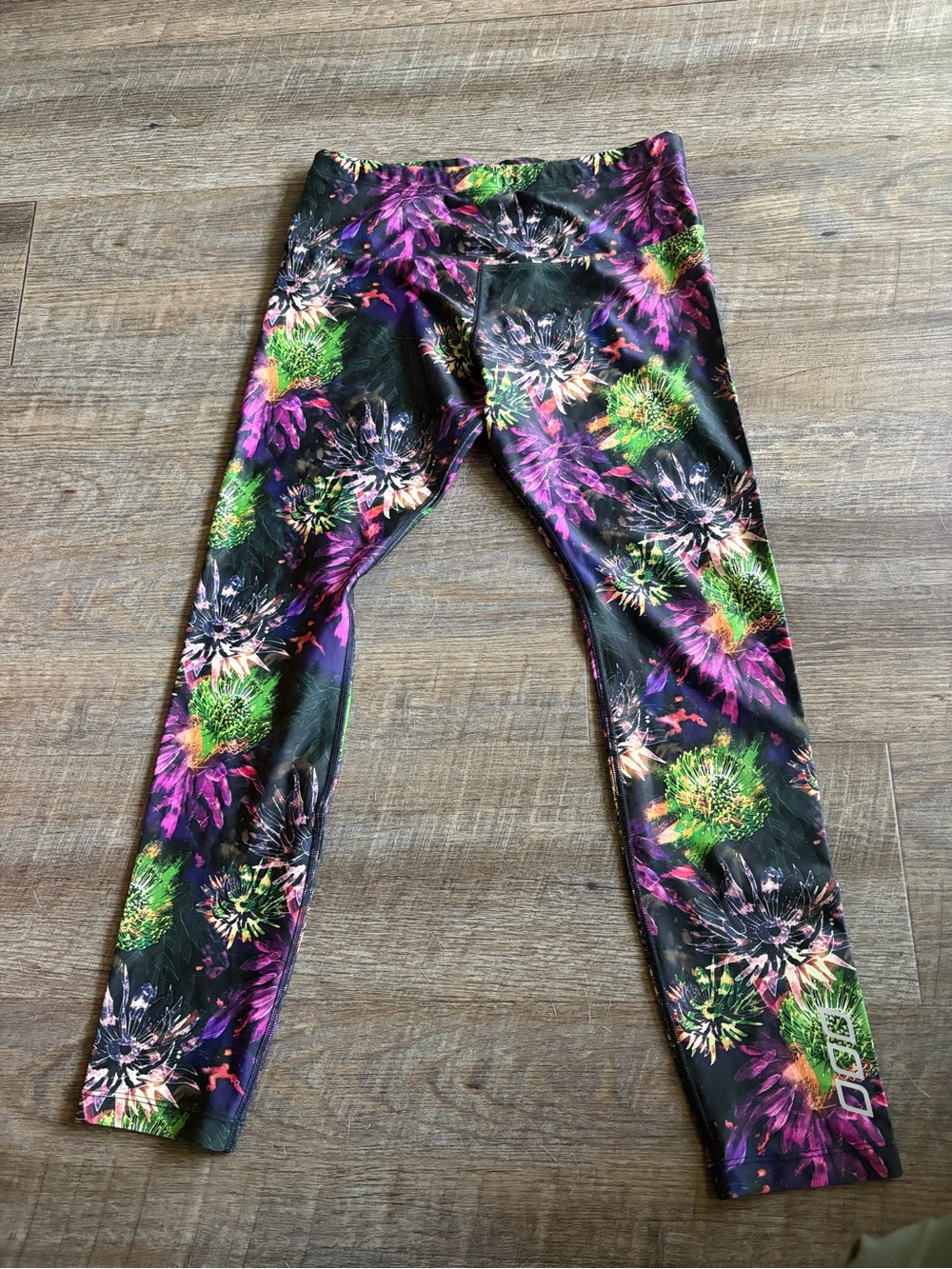 Floral Lorna Jane Leggings - Black Multi